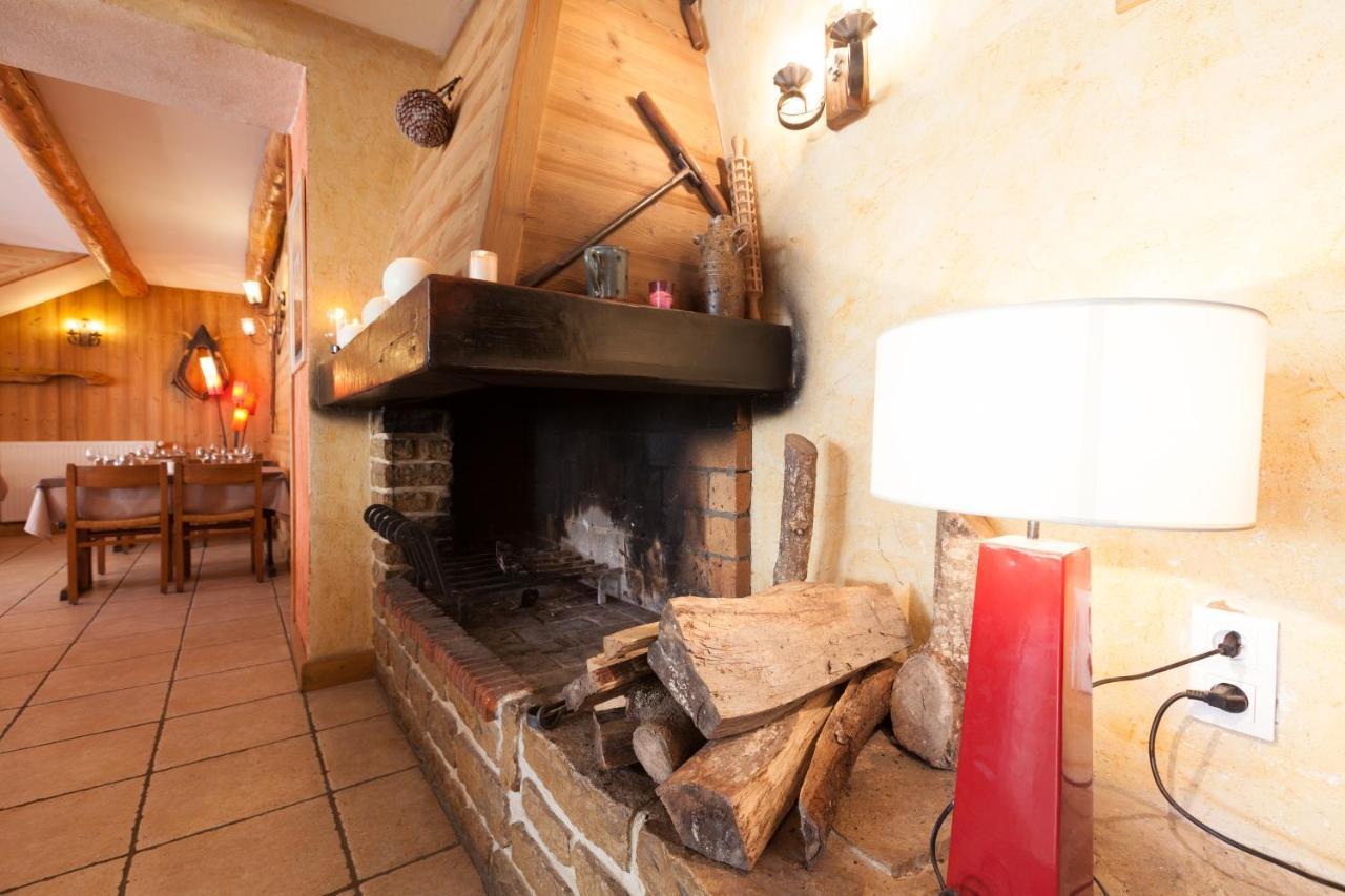 Auberge Des Montauds - Hotel & Restaurant Villard-de-Lans Eksteriør bilde