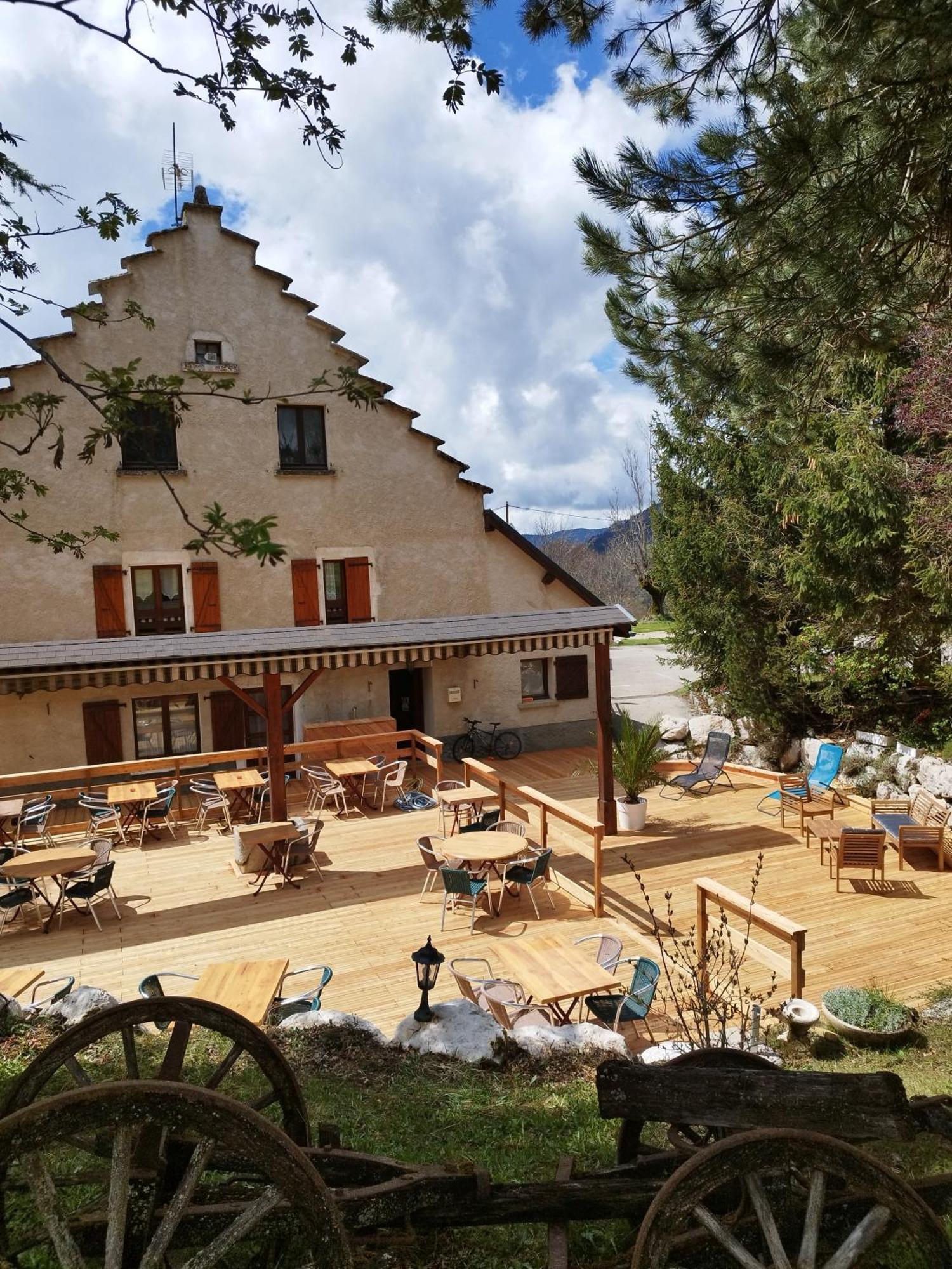 Auberge Des Montauds - Hotel & Restaurant Villard-de-Lans Eksteriør bilde
