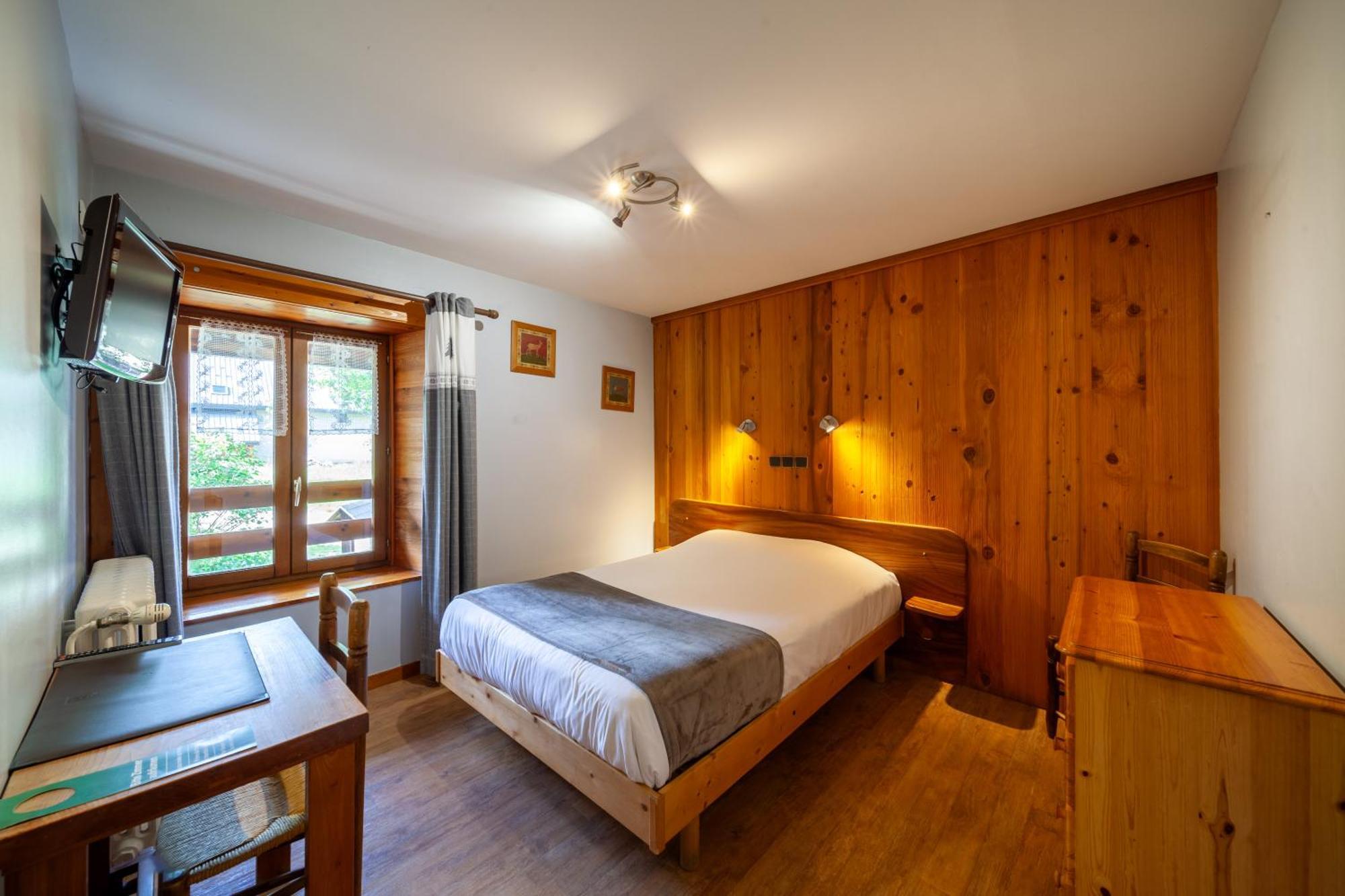 Auberge Des Montauds - Hotel & Restaurant Villard-de-Lans Rom bilde